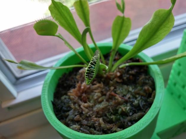 超級馬里奧自動澆水花盆3D打印模型