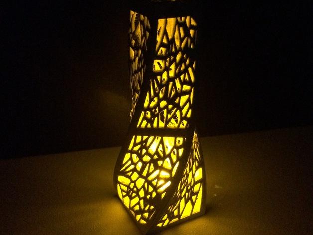 矩形扭曲臺(tái)燈3D打印模型