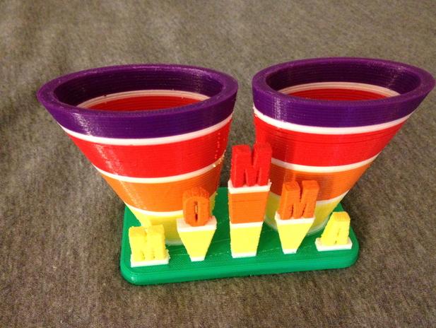 母親節(jié)禮物 給媽媽的筆筒3D打印模型