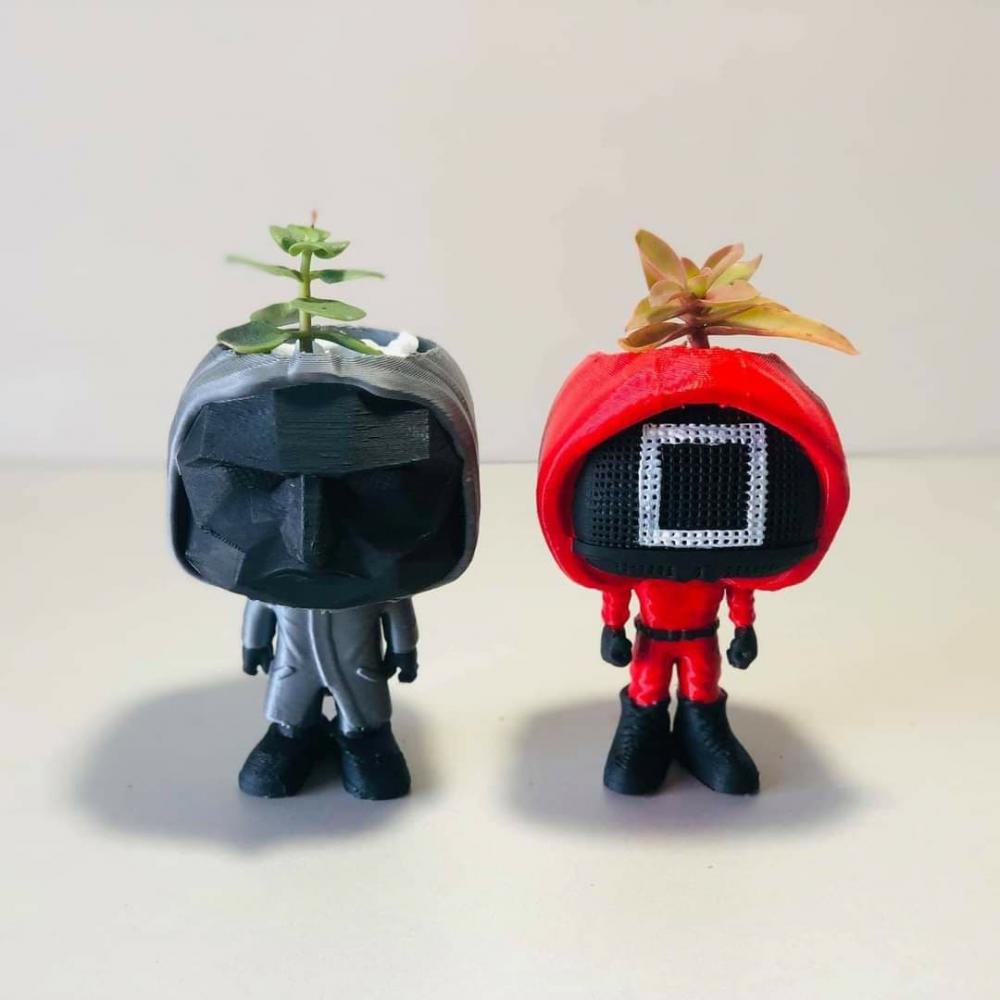 魷魚游戲 監(jiān)管者盆栽3D打印模型