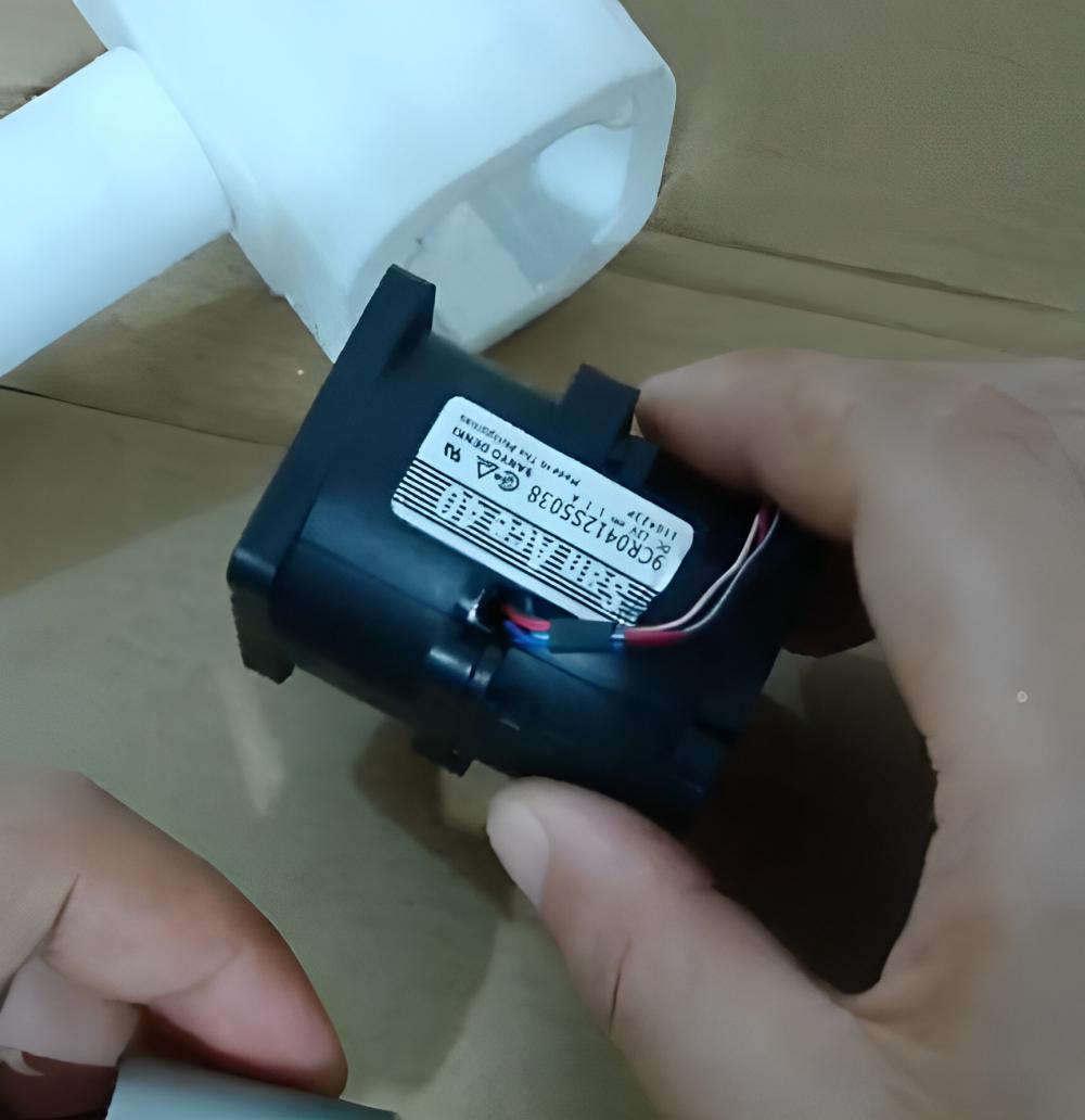 便攜無(wú)刷增壓暴力吹風(fēng)機(jī)3D打印模型