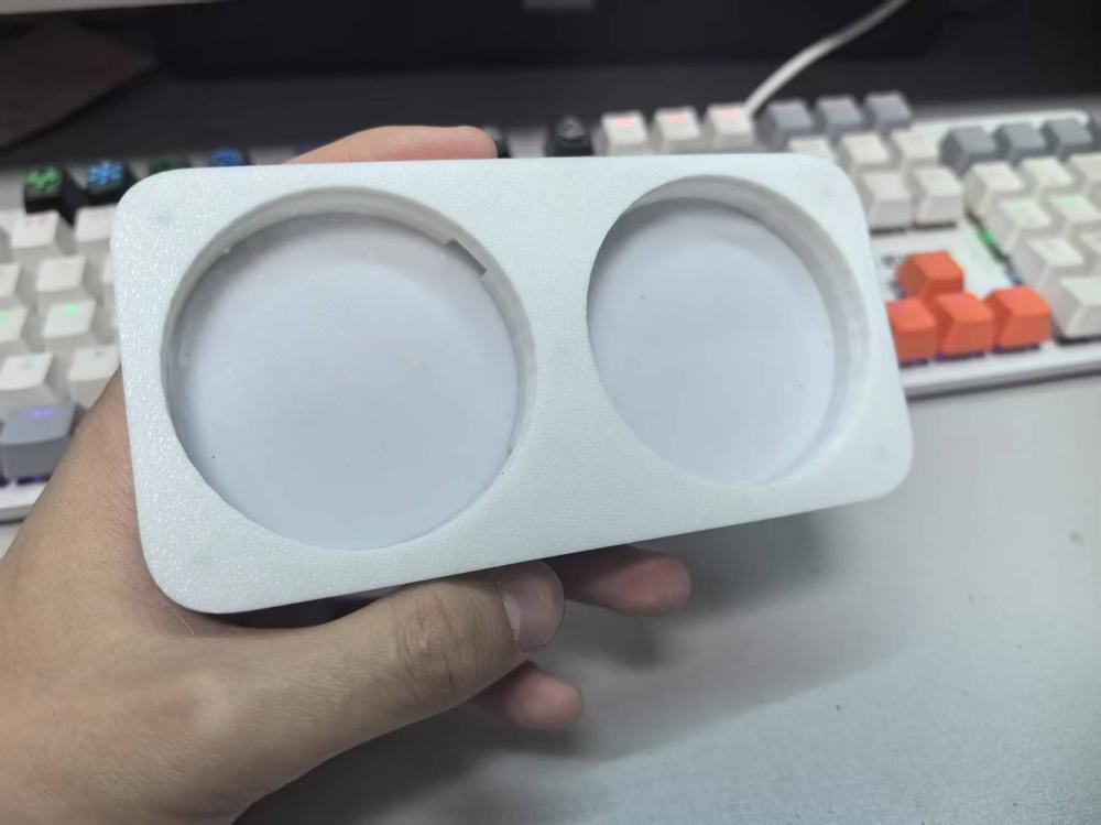 58mm雙孔吧唧盒3D打印模型